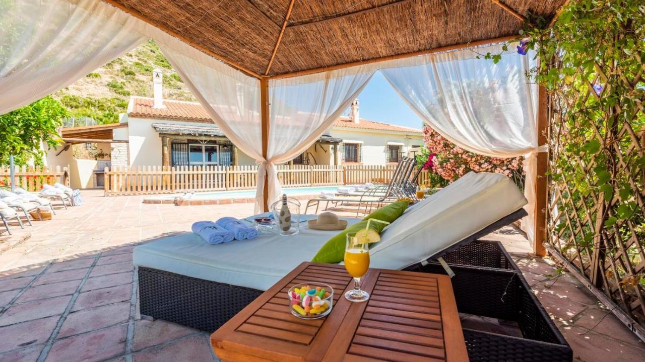 CASA FINCA DEL ROBLE ANTEQUERA - LA HIGUERA BY RURALIDAYS ANTEQUERA (Spain)  - from US$ 216 | BOOKED